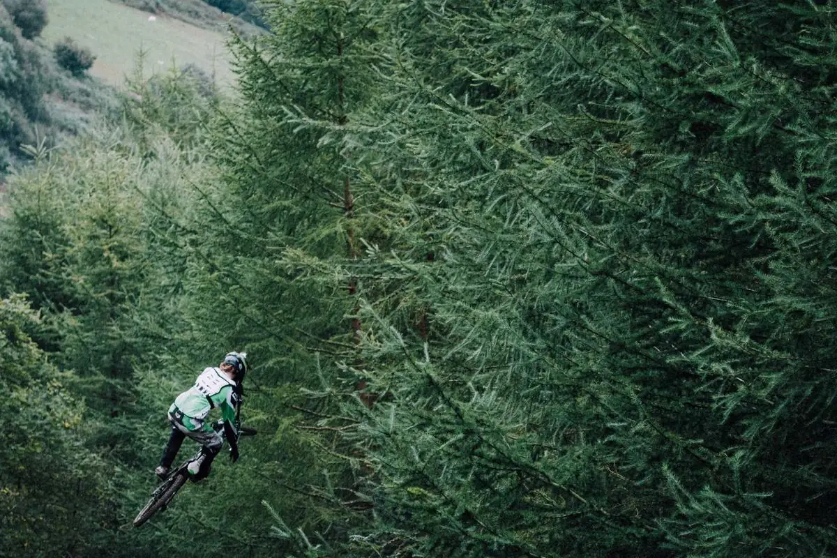 abonnement iptv 12 mois illustration and guide